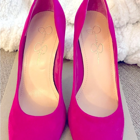Jessica Simpson pink heels - Picture 2 of 3